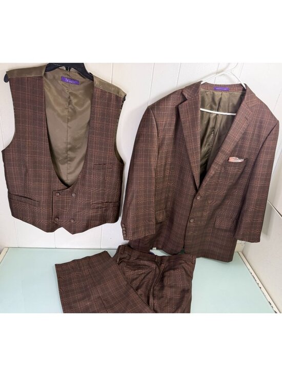 Vinci Other - Vinci 3 Piece Suit 50L Blazer 40x30 Pants Vest Brown Plaid 2 Button Double Vent